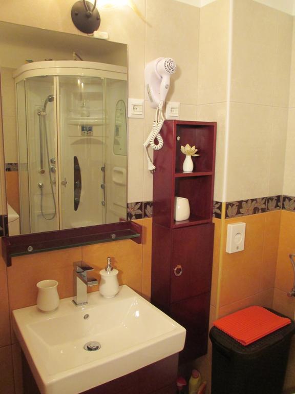 Apartment Villa Edmea 里耶卡 外观 照片